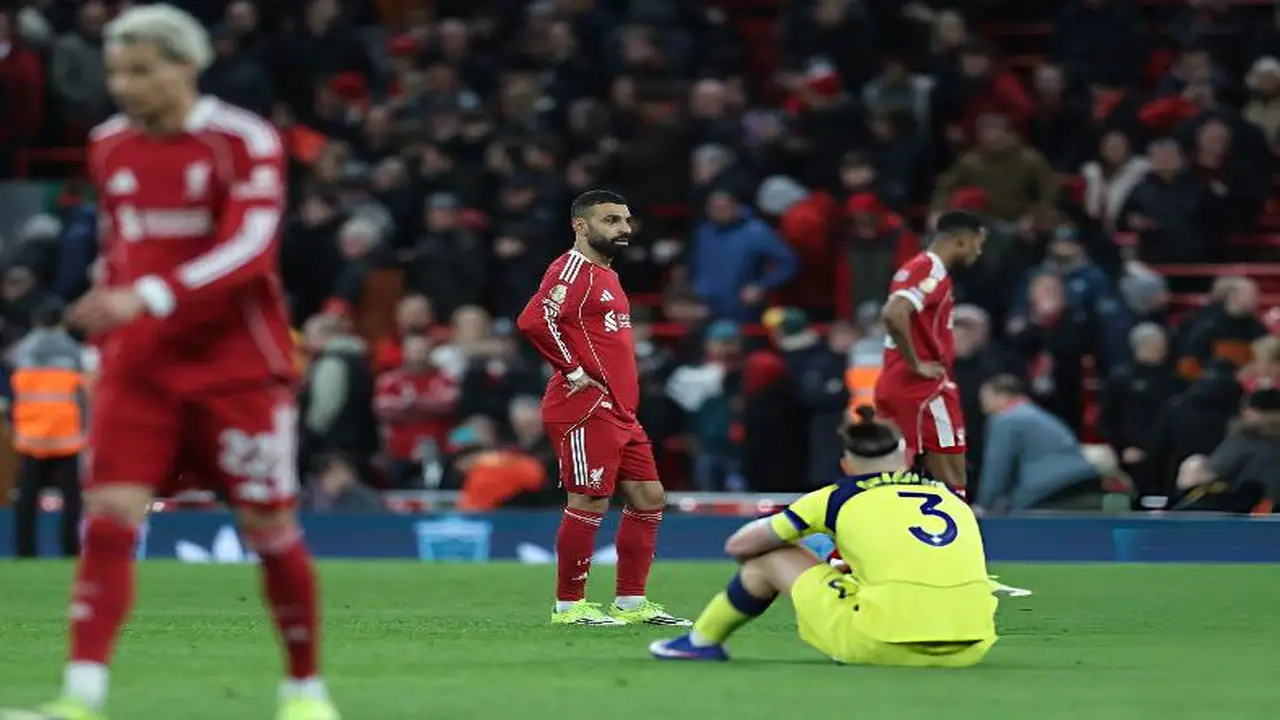 القنوات الناقلة وموعد مواجهة ليفربول المرتقبة ضد جالاتا سراي في المسابقة الأوروبية